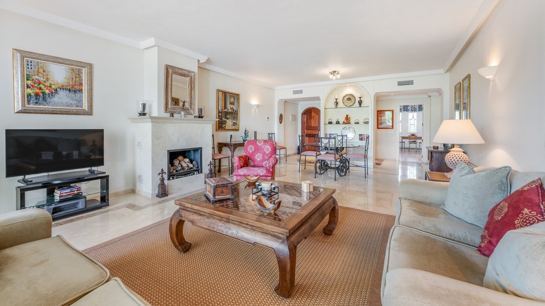 Apartment in Marbella, Andalusia, Spain 5 - 17910170