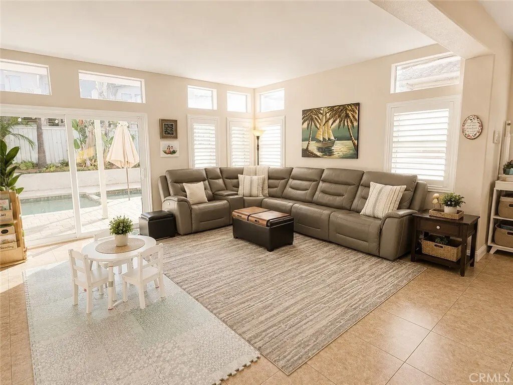 House in Corona, California, United States 3 - 17887726