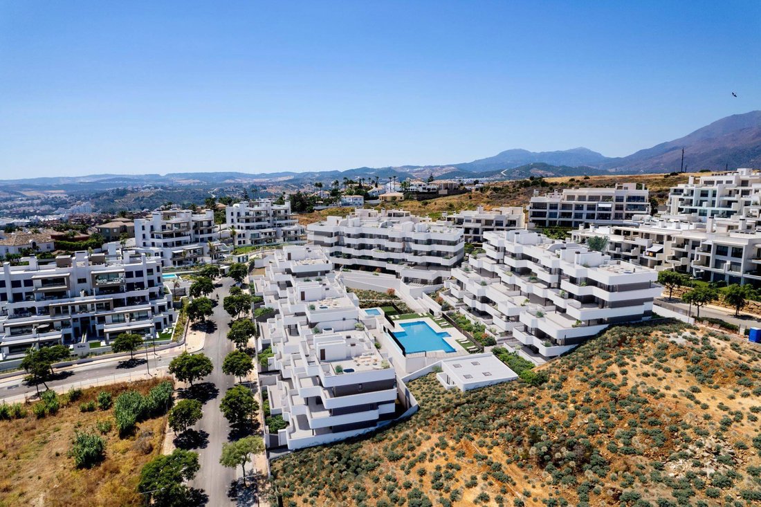 Apartment in Estepona, Andalusia, Spain 2 - 14664778
