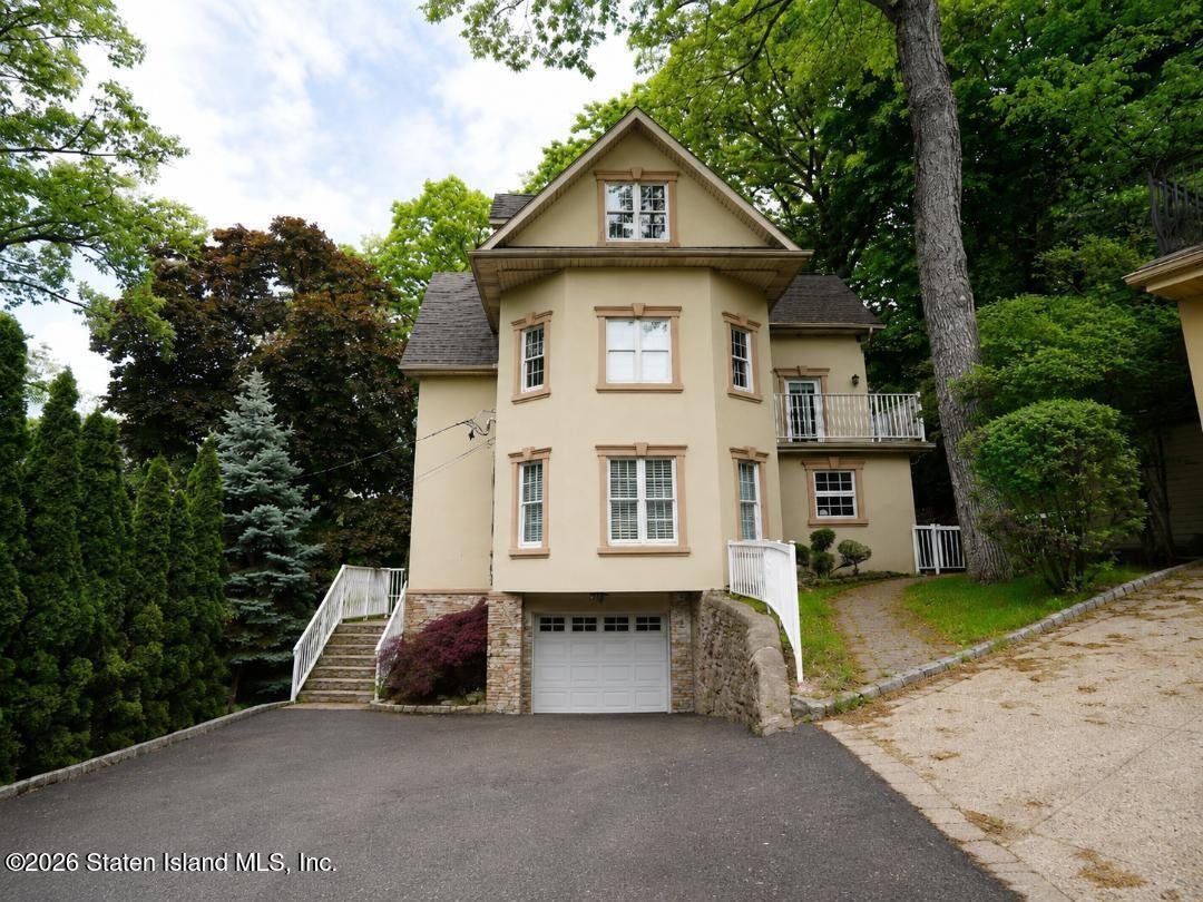 House in New York, New York, United States 4 - 18022830