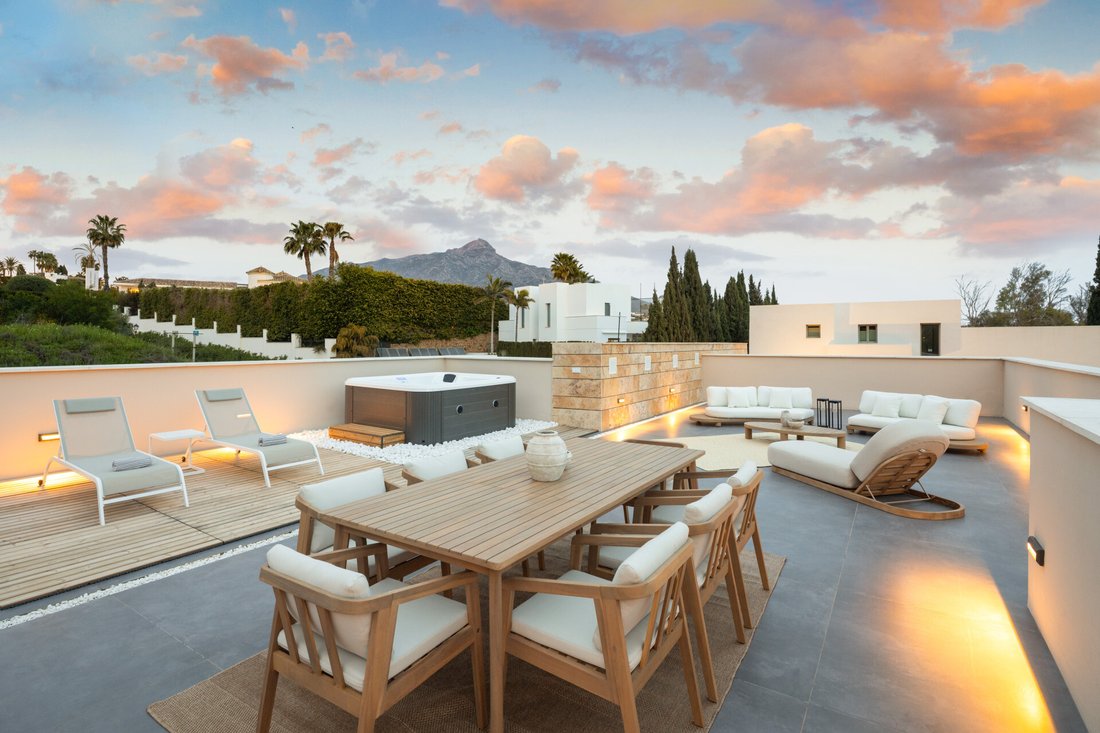 Villa in Nueva Andalucia, Marbella, Spain 5 - 17536845