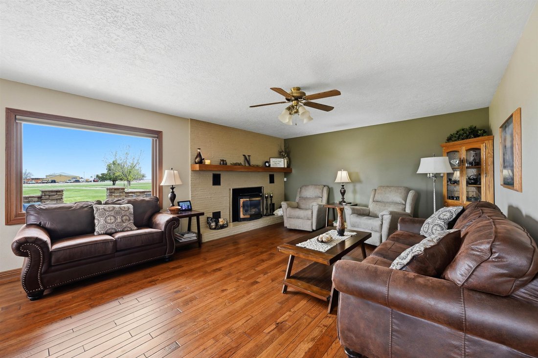 House in Belle Fourche, South Dakota, United States 4 - 18023719