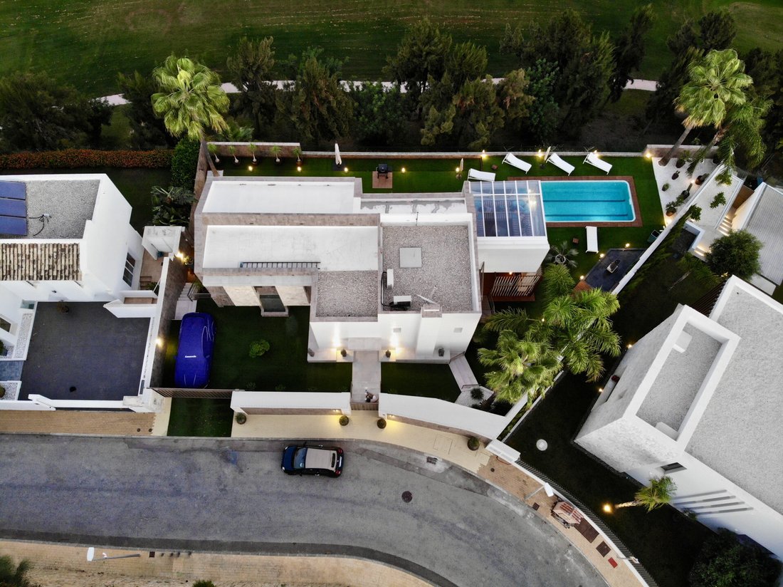 Villa in Estepona, Andalusia, Spain 4 - 12194352