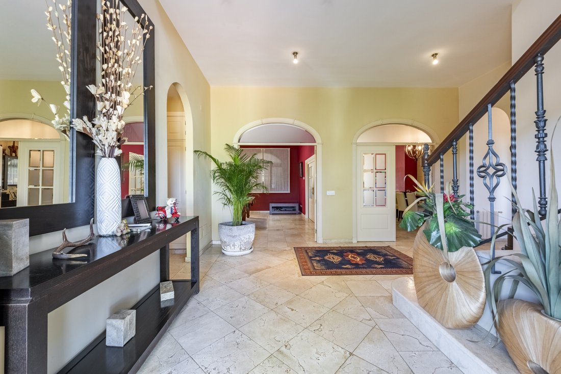 Villa in Sotogrande, San Roque, Andalusia 4 - 16737641