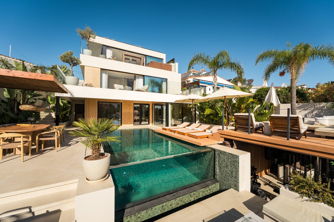 Villa in Nueva Andalucia, Marbella, Spain 2 - 18023872