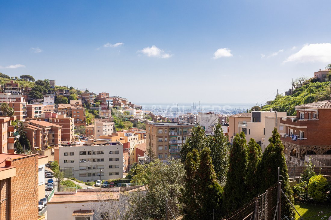 House in Horta-Guinardó, Barcelona, Spain 1 - 18023356