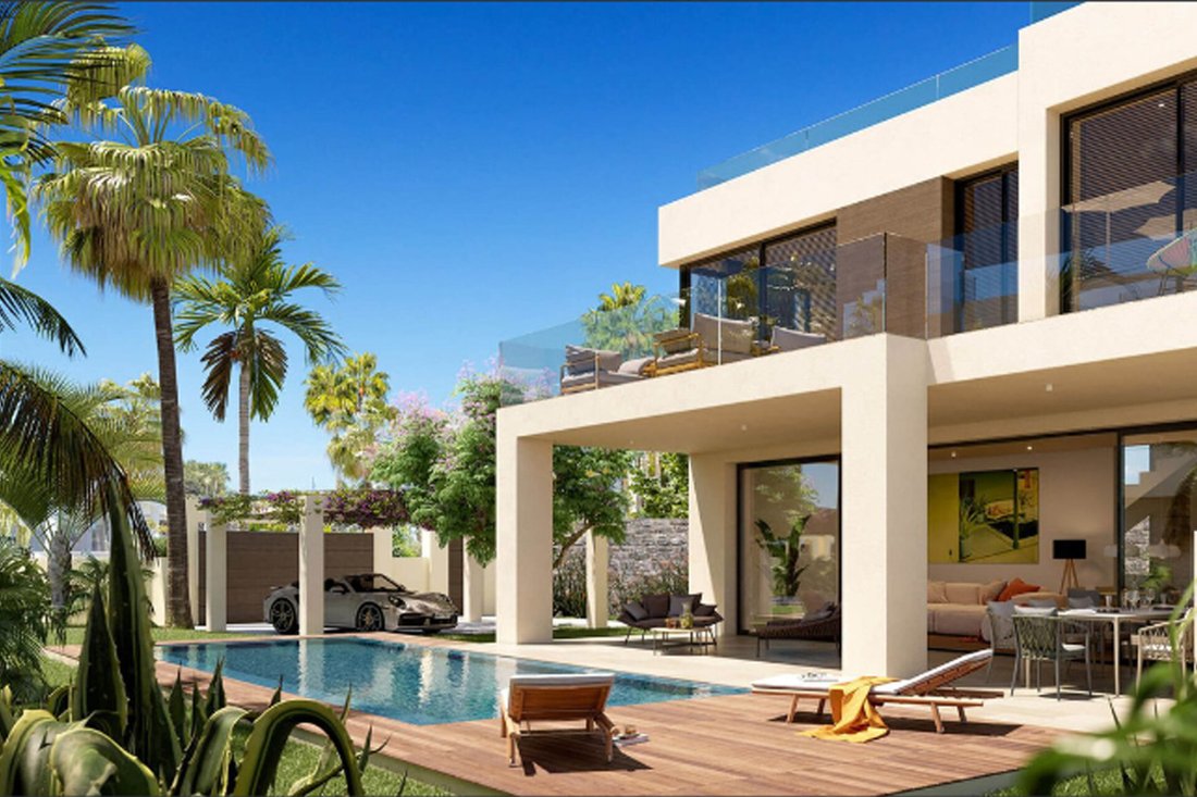Villa in Estepona, Andalusia, Spain 2 - 12629320
