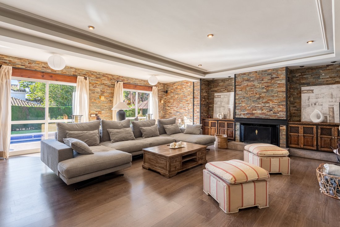 Villa in Marbella, Andalusia, Spain 3 - 17138117
