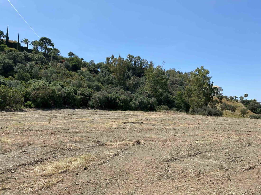 Land in Marbella, Andalusia, Spain 2 - 16024900
