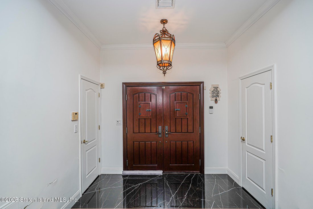 House in New York, New York, United States 5 - 18022830