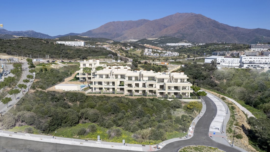 Apartment in Estepona, Andalusia, Spain 3 - 16338437