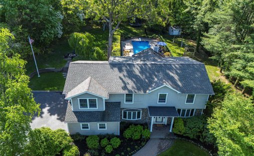 House in Mount Sinai, New York, United States 1