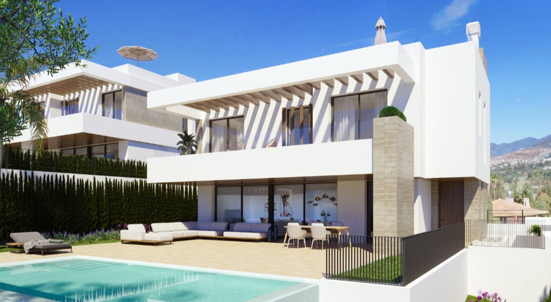 Villa in Estepona, Andalusia, Spain 3 - 14403128