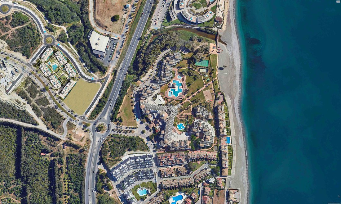 Apartment in Estepona, Andalusia, Spain 2 - 16580070
