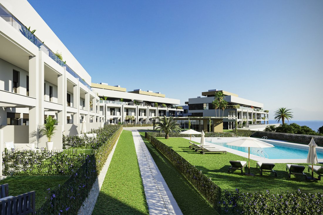 Apartment in Cancelada, Estepona, Andalusia 3 - 14432804