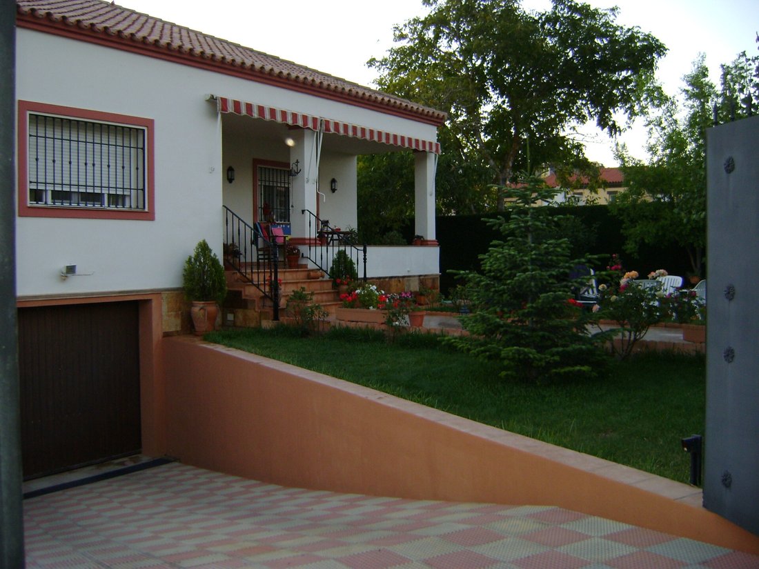 Chalet in Cuevas del Becerro, Andalusia, Spain 2 - 15348441