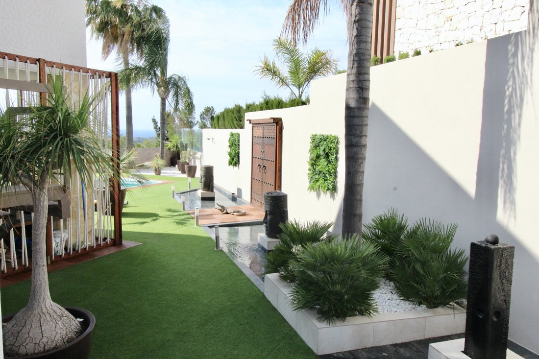 Villa in Estepona, Andalusia, Spain 5 - 12194352