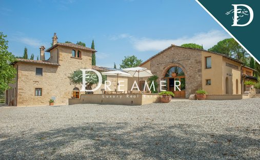 Farm Ranch in Tavarnelle Val di Pesa, Tuscany, Italy 1
