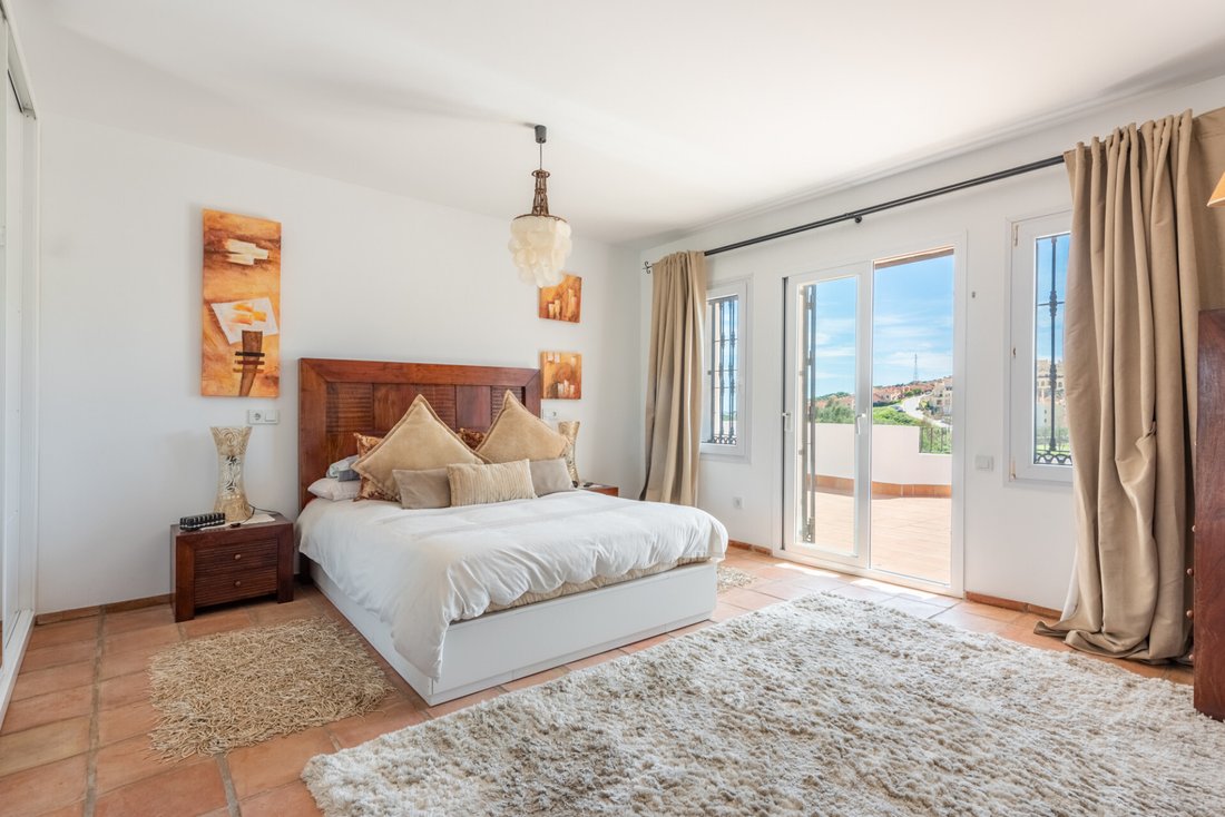 Villa in Estepona, Andalusia, Spain 4 - 14062784