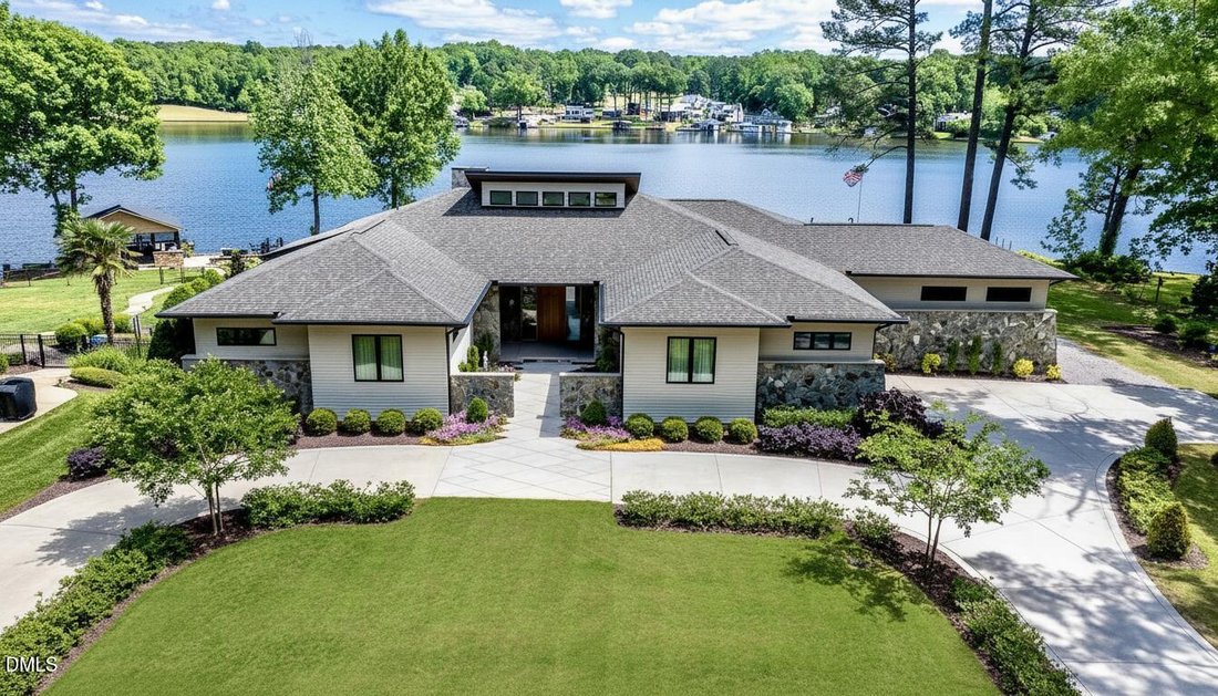 House in Zebulon, North Carolina, United States 1 - 18022866