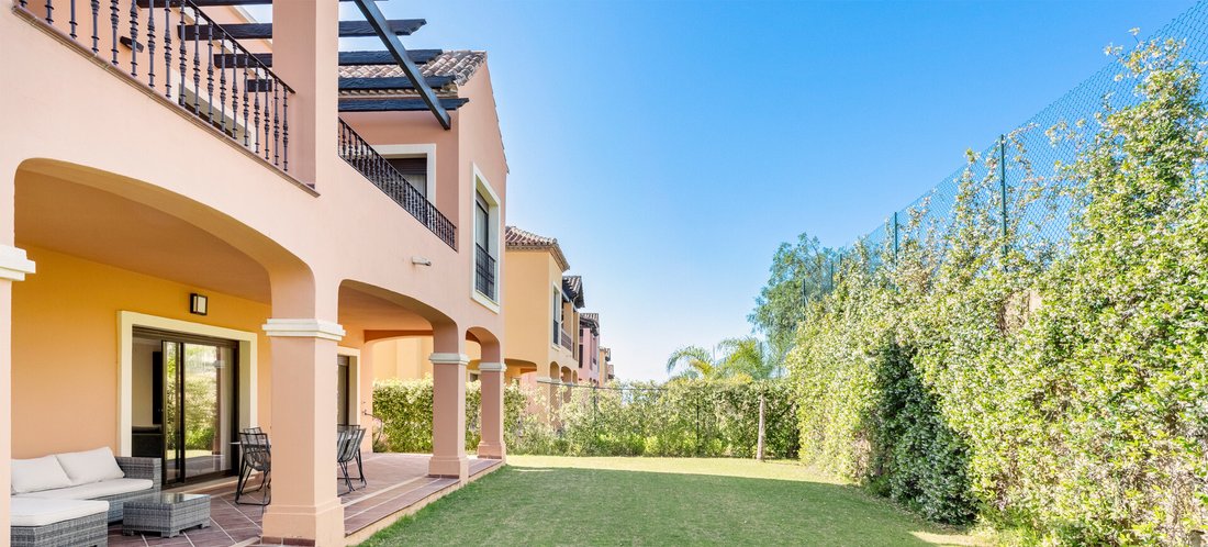 Villa in Estepona, Andalusia, Spain 2 - 11629808