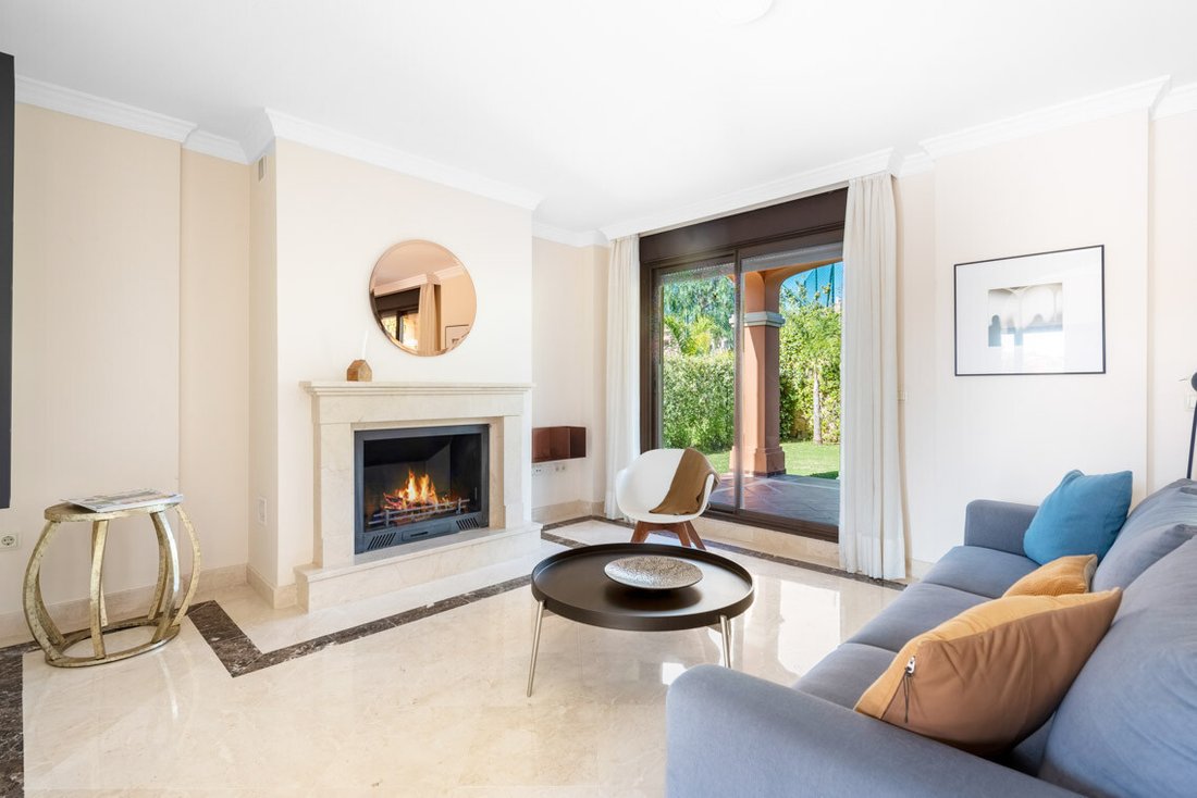 Villa in Estepona, Andalusia, Spain 5 - 11629808