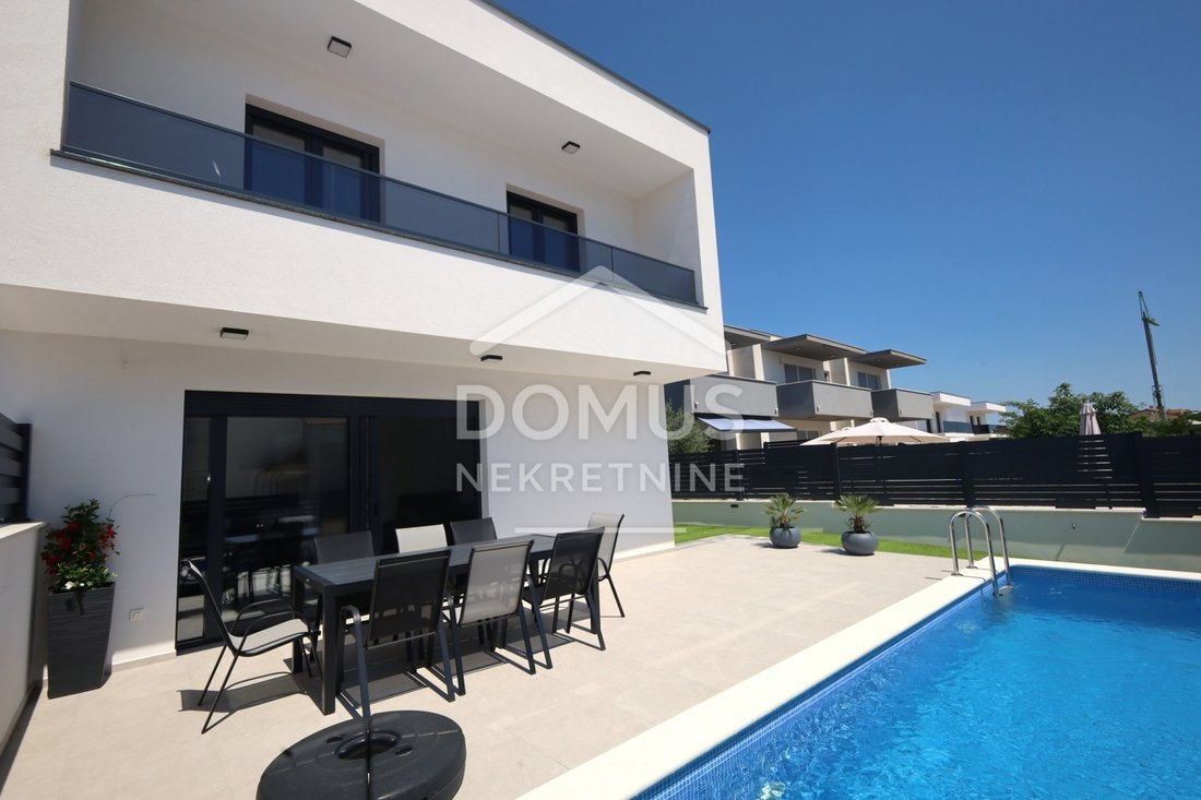 House in Vodice, Sibenik-Knin County, Croatia 3 - 18010708