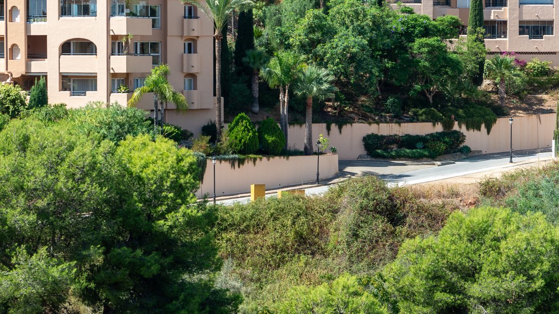 Land in Elviria-Cabopino, Marbella, Spain 5 - 14764223