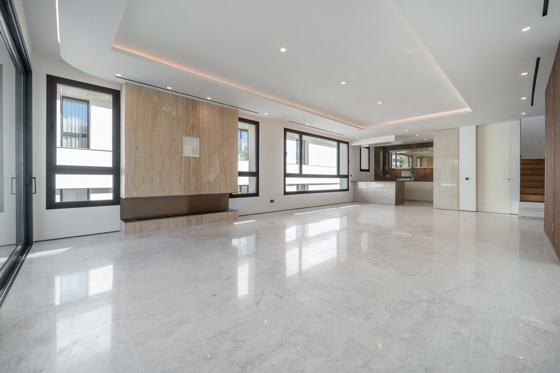 Penthouse in Marbella, Andalusia, Spain 3 - 17595895