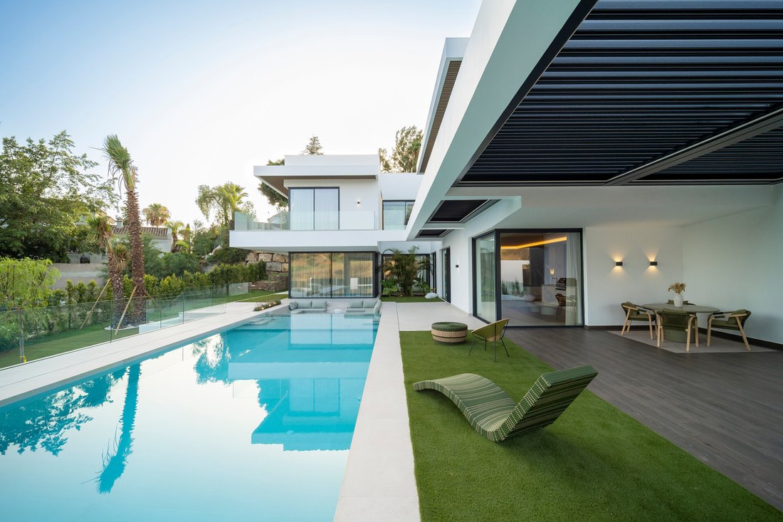 Villa in Estepona, Andalusia, Spain 3 - 16253174