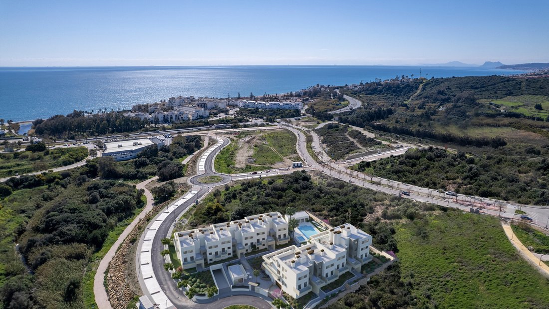 Apartment in Estepona, Andalusia, Spain 1 - 16338437