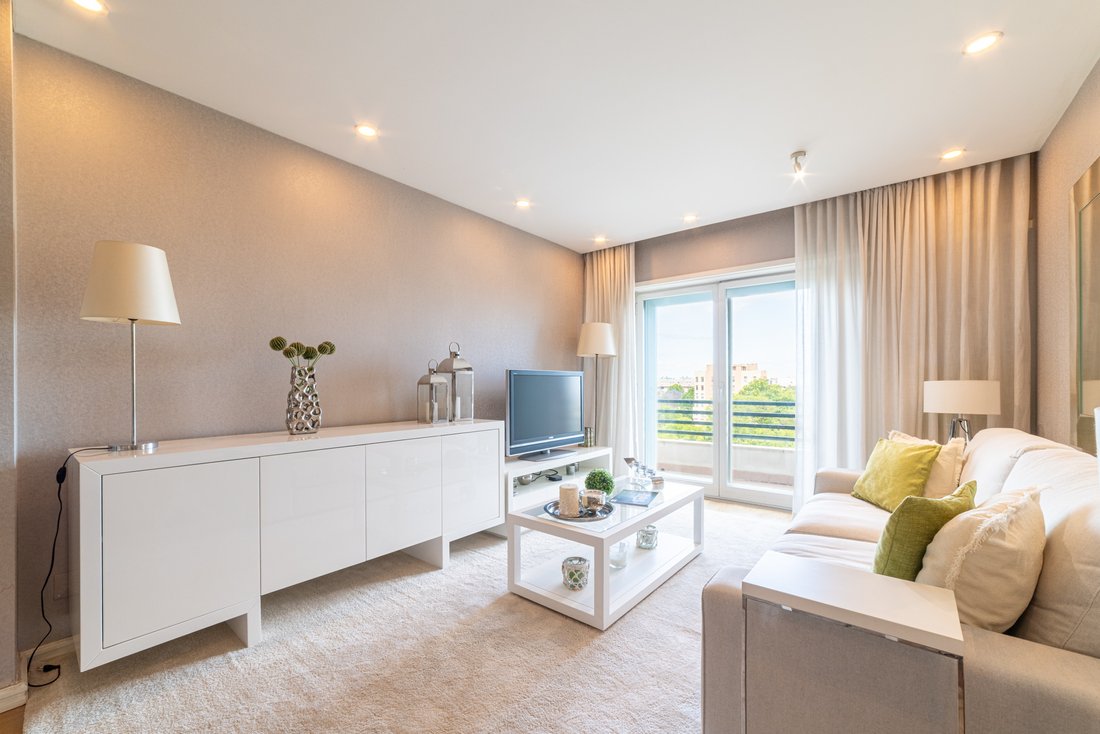 Apartment in Lumiar, Lisbon, Portugal 2 - 18023969