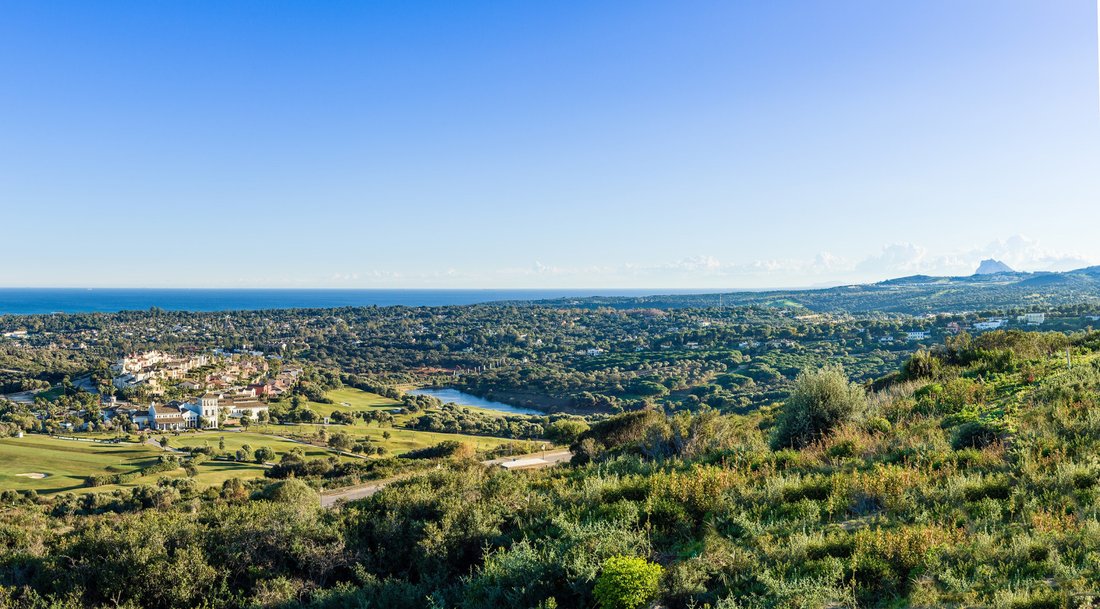 Land in Sotogrande, San Roque, Andalusia 2 - 17849544