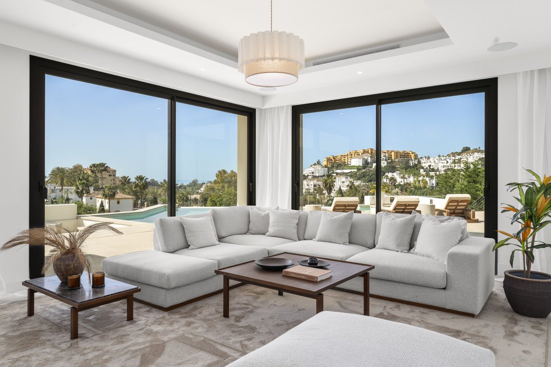 Villa in Estepona, Andalusia, Spain 2 - 15879896