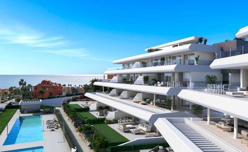 Apartment in Buenas Noches, Estepona, Spain 1