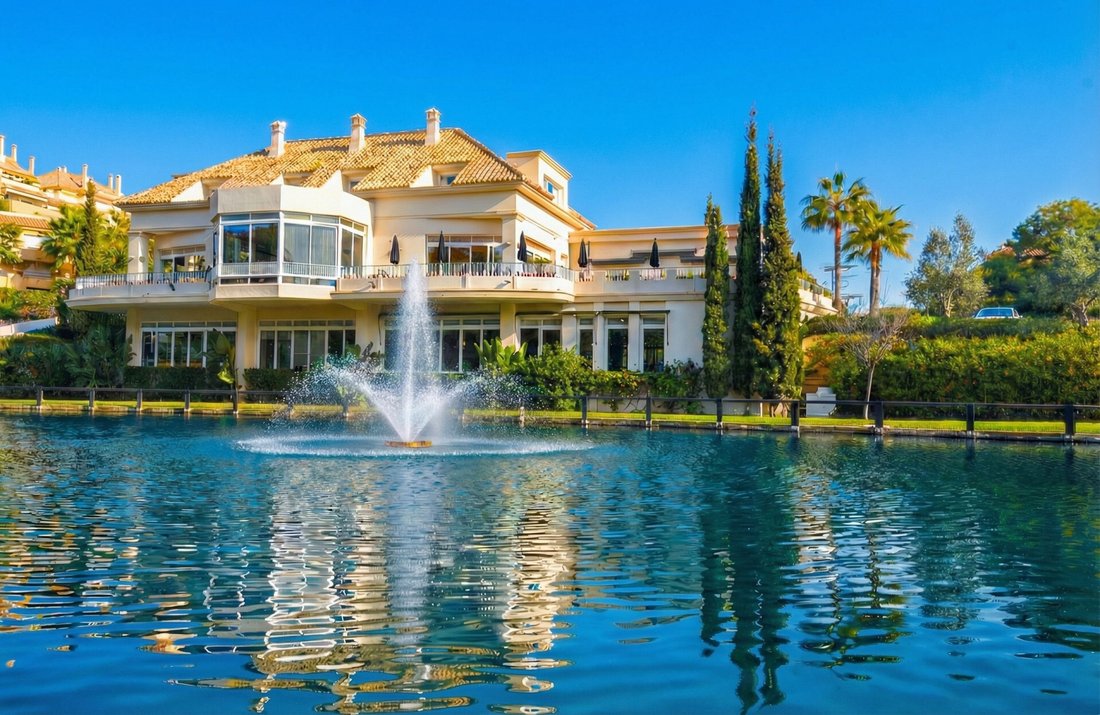 Apartment in Elviria-Cabopino, Marbella, Spain 3 - 16410968