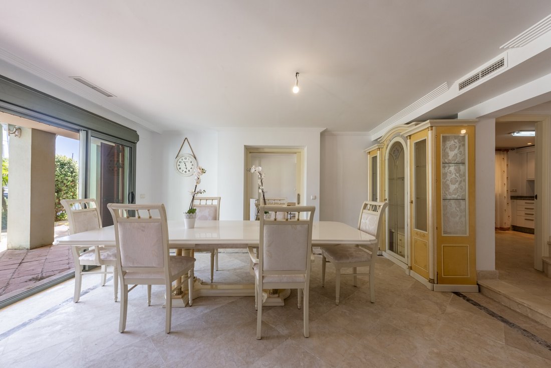 Apartment in Sotogrande, San Roque, Andalusia 4 - 17536771