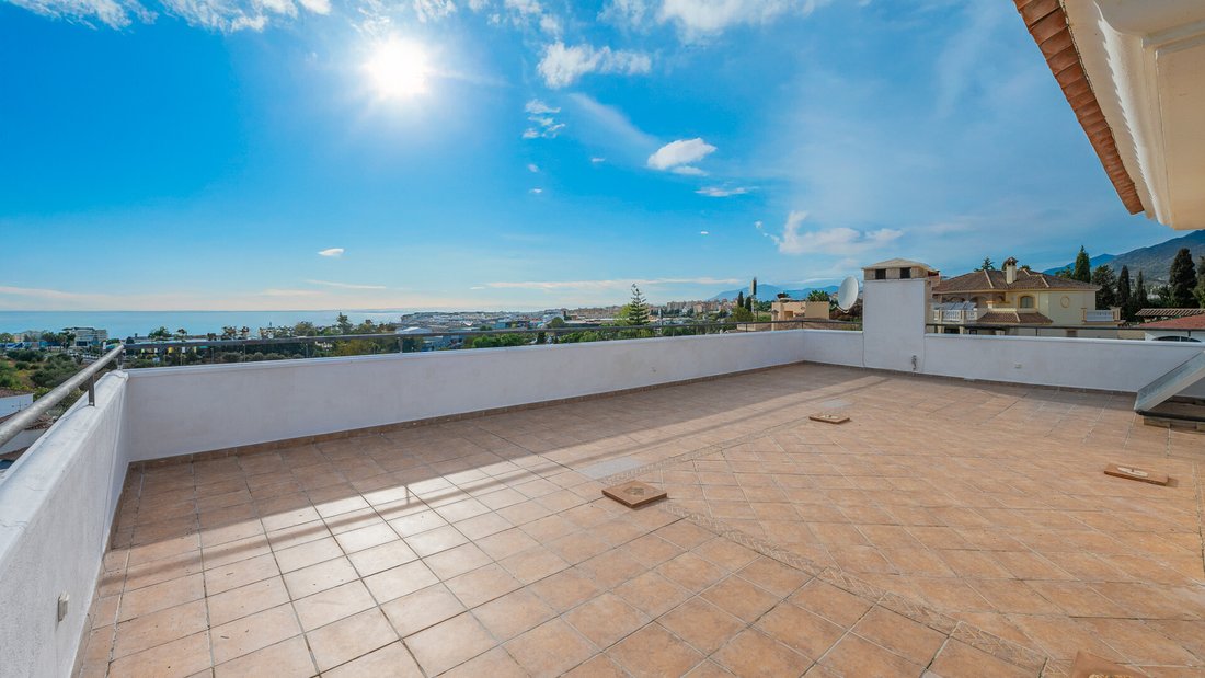 Villa in Rio Real, Marbella, Andalusia 3 - 16663085