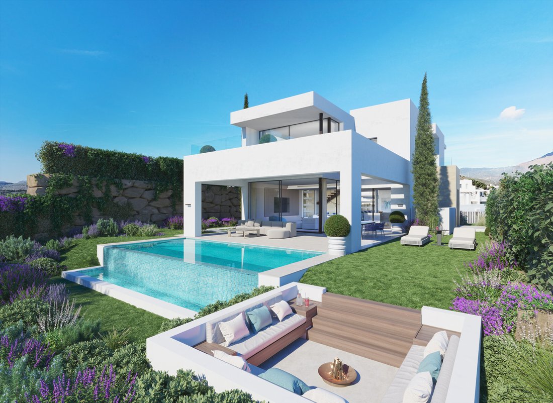 Villa in Estepona, Andalusia, Spain 1 - 14009810
