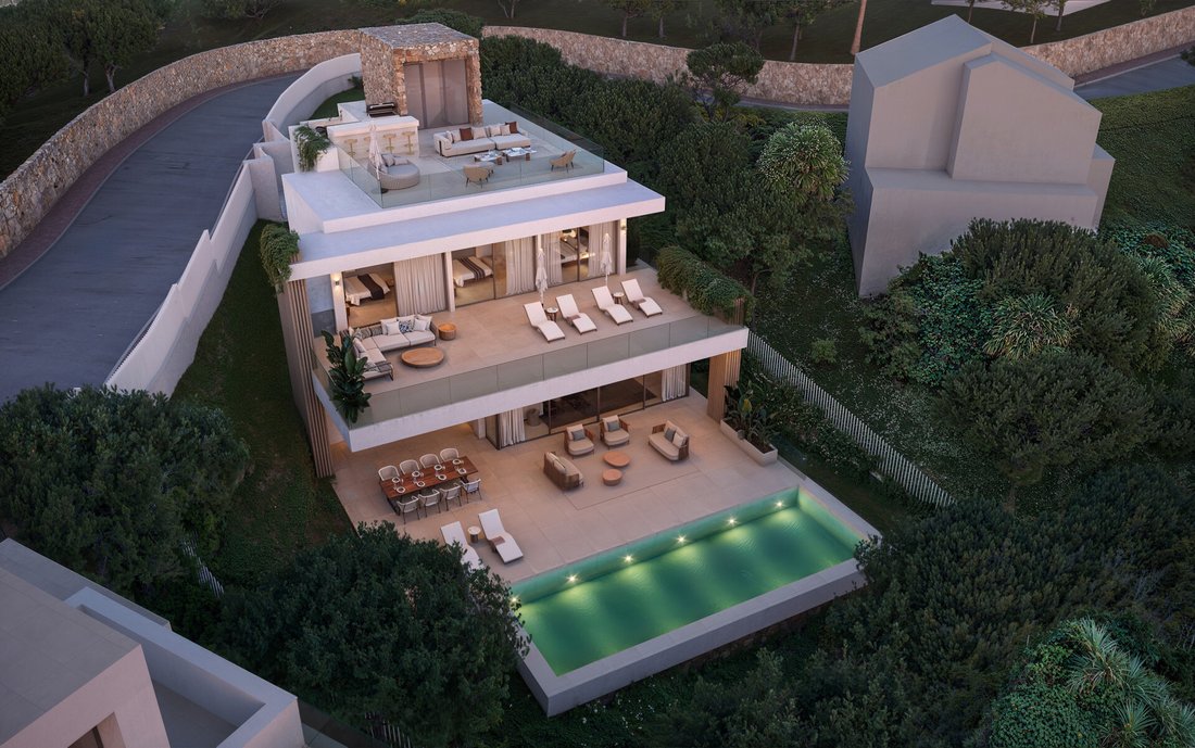 Land in Marbella, Andalusia, Spain 2 - 15324300