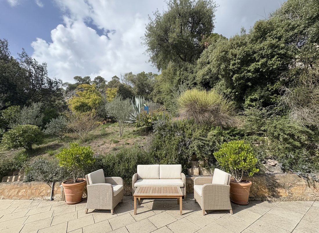 Villa in Villecroze, Provence-Alpes-Côte d'Azur, France 4 - 18019490