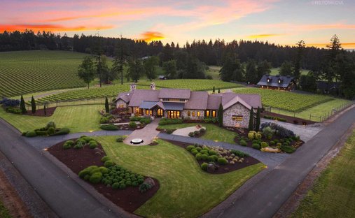 House in Newberg, Oregon, United States 1