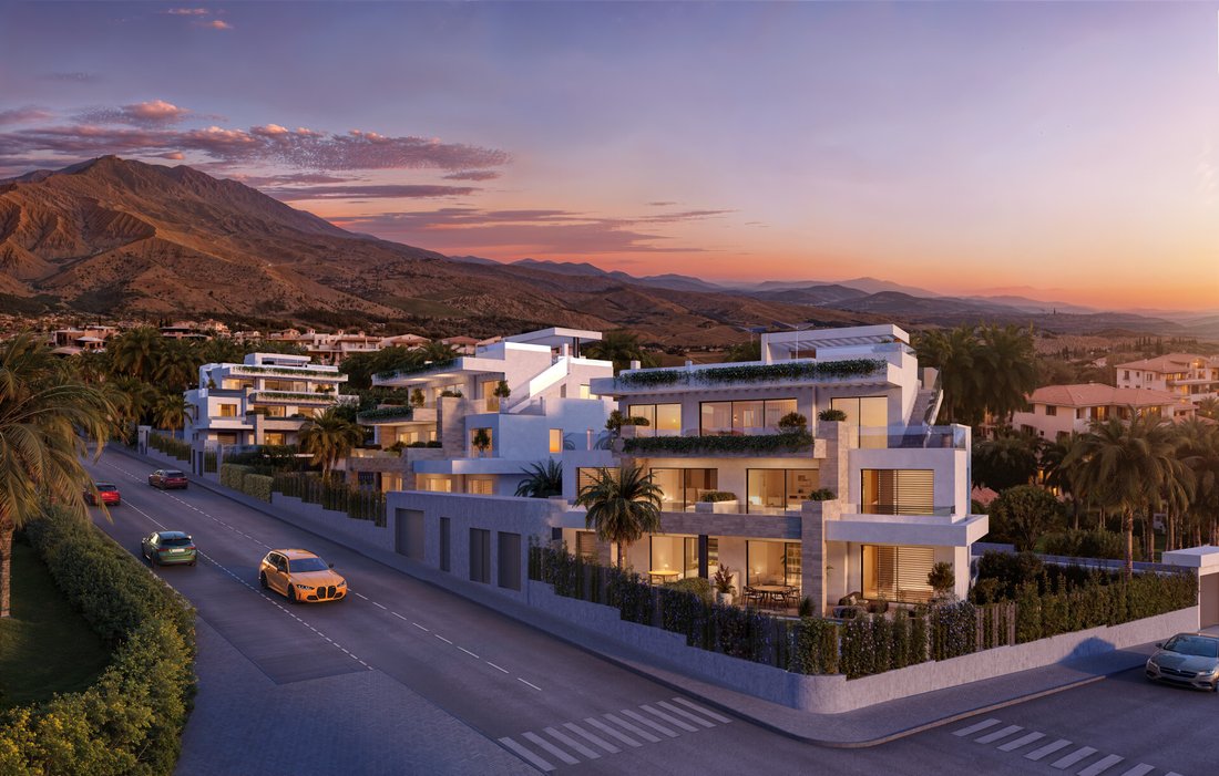 Penthouse in Buenas Noches, Estepona, Spain 1 - 14177589