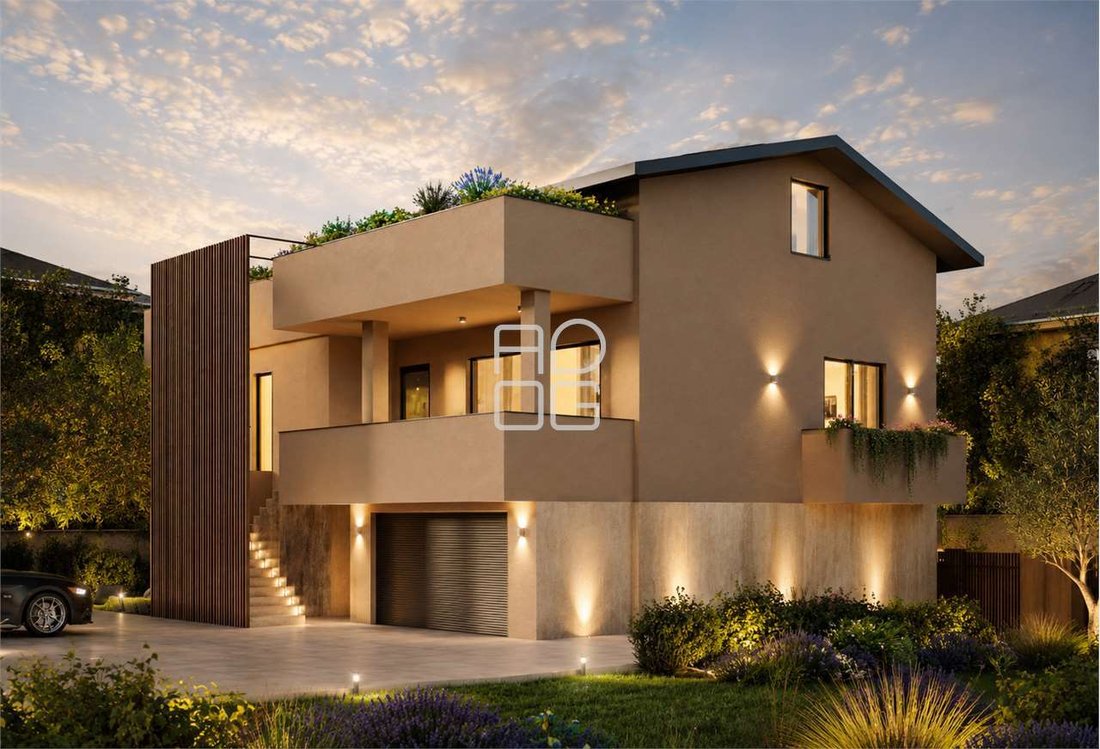 Villa in Historic Center, Desenzano del Garda, Lombardy 2 - 18022780
