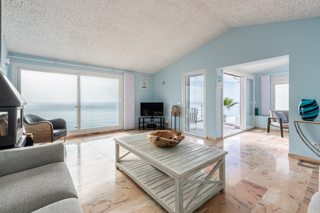 Villa in Estepona, Andalusia, Spain 2 - 14806204