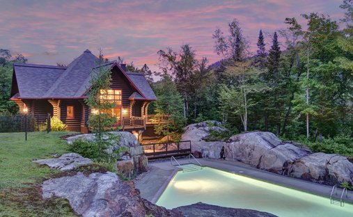 Casa a La Macaza, Québec, Canada 1