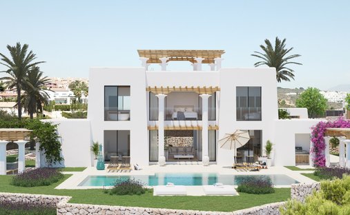Villa in La Alcaidesa, San Roque, Andalusia 1