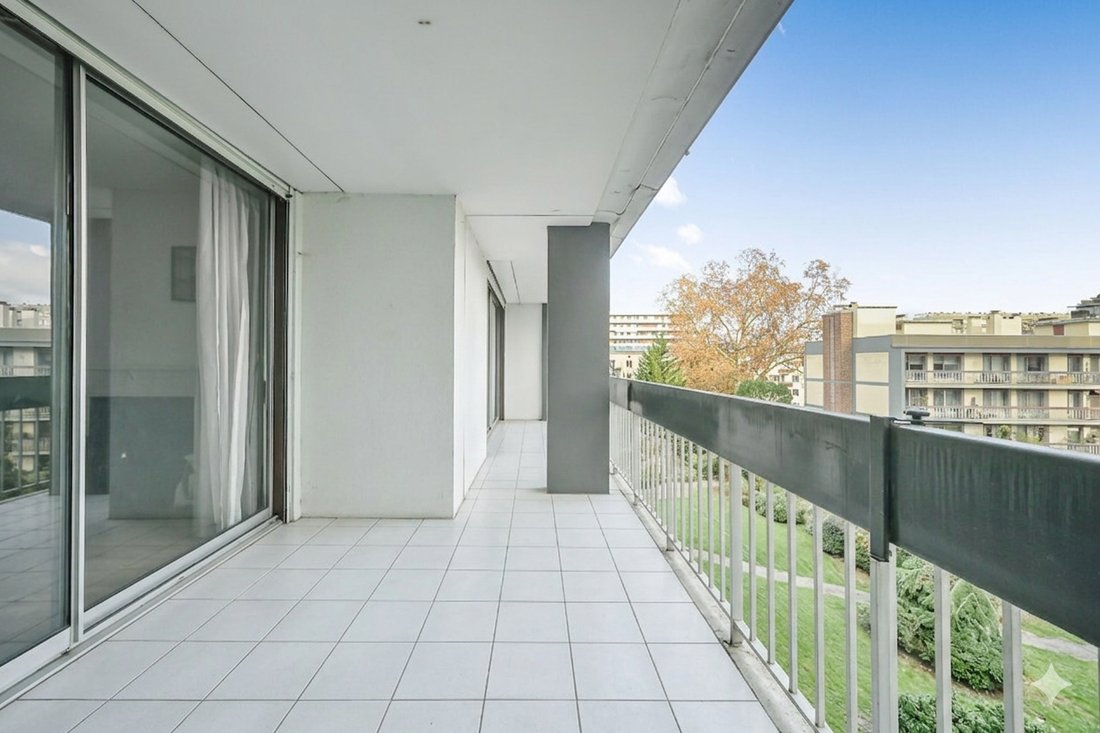 Apartment in Reine-Mairie, Boulogne-Billancourt, France 1 - 16843302