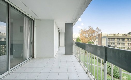 Apartment in Reine-Mairie, Boulogne-Billancourt, France 1