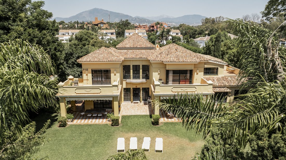 Villa in Estepona, Andalusia, Spain 1 - 16072292